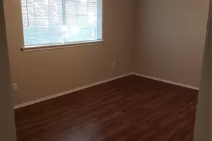 940 S Old Orchard Ln, Lewisville, TX 75067 - Photo 8