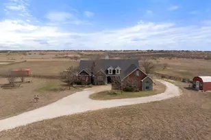 1690 Lawlis Ln, Sanger, TX 76266 - Photo 32