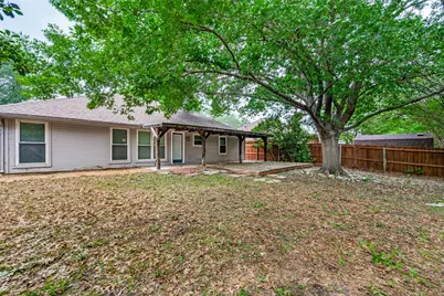721 Deauville Drive, Fort Worth, TX 76108 - Photo 12