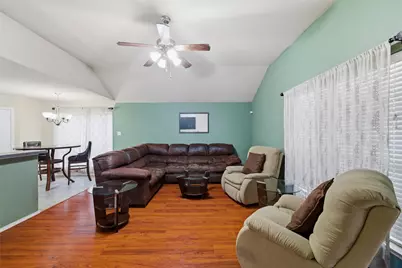 612 Owen Trail, Grand Prairie, TX 75051 - Photo 12