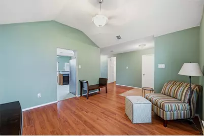612 Owen Trail, Grand Prairie, TX 75051 - Photo 6