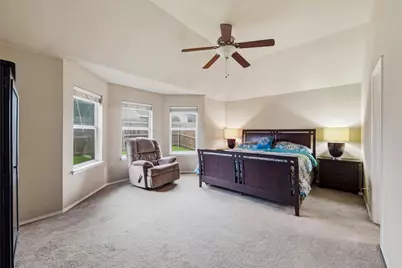 612 Owen Trail, Grand Prairie, TX 75051 - Photo 16