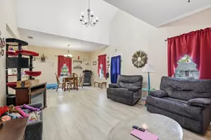 511 N Wood St, Cleburne, TX 76033 - Photo 8