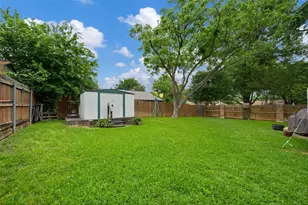 1167 Silver Lake Dr, Grapevine, TX 76051 - Photo 14