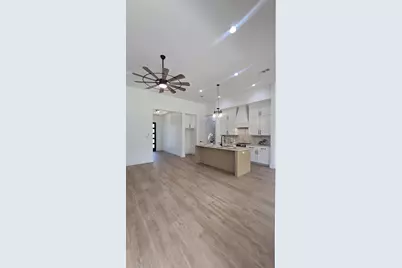 1106 East Sixth Street, Springtown, TX 76082 - Photo 12
