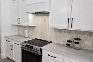 1106 E Sixth St, Springtown, TX 76082 - Photo 6