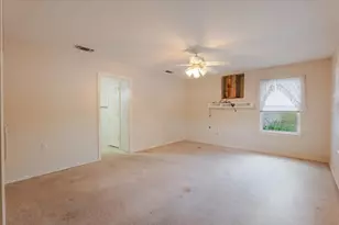 2400 Carter Rd, Springtown, TX 76082 - Photo 18