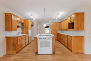 2400 Carter Rd, Springtown, TX 76082 - Photo 24