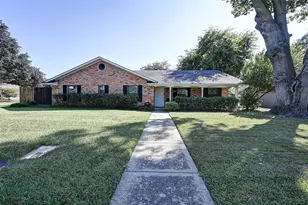 3262 Camelot Dr, Dallas, TX 75229 - Photo 1