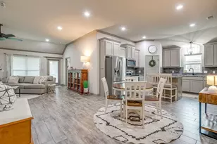 3332 White Horse Dr, Granbury, TX 76049 - Photo 6