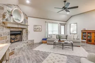 3332 White Horse Dr, Granbury, TX 76049 - Photo 20