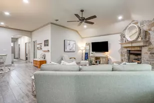 3332 White Horse Dr, Granbury, TX 76049 - Photo 18