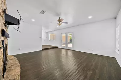 3911 Shady Valley Drive, Arlington, TX 76013 - Photo 18