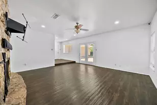 3911 Shady Valley Dr, Arlington, TX 76013 - Photo 18
