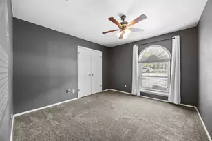 3911 Shady Valley Dr, Arlington, TX 76013 - Photo 8