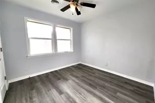 1401 E Sherman Dr, Denton, TX 76209 - Photo 16