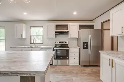 5900 Arrowhead Drive, Granbury, TX 76048 - Photo 10
