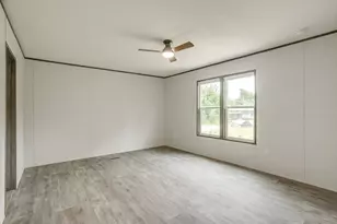 5900 Arrowhead Dr, Granbury, TX 76048 - Photo 22