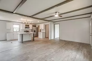 5900 Arrowhead Dr, Granbury, TX 76048 - Photo 12