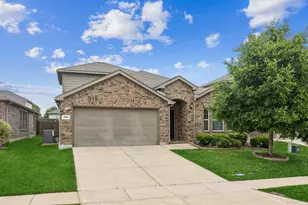 709 Cheyenne Dr, Aubrey, TX 76227 - Photo 1
