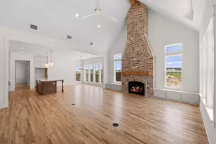 970 Alex Ln, Midlothian, TX 76065 - Photo 6