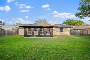 3621 Stephenson Dr, Bedford, TX 76021 - Photo 32
