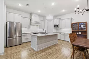 241 Harbor Hills Dr, Flower Mound, TX 75028 - Photo 6