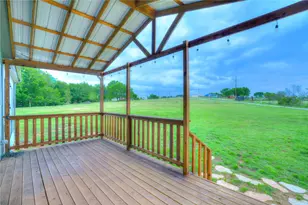 135 Lelon Ln, Springtown, TX 76082 - Photo 6