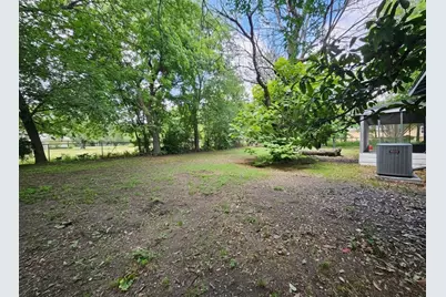2505 Campbell Street, Commerce, TX 75428 - Photo 6