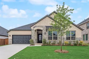 2308 Valencia Dr, Little Elm, TX 75068 - Photo 2