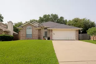 1825 Yorkshire St, Fort Worth, TX 76134 - Photo 1