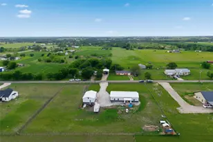 151 Kasberg Rd, Leroy, TX 76654 - Photo 38