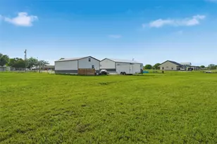 151 Kasberg Rd, Leroy, TX 76654 - Photo 32