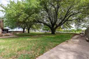1025 S US Hwy 281, Stephenville, TX 76401 - Photo 30