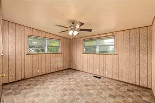 1025 S US Hwy 281, Stephenville, TX 76401 - Photo 18