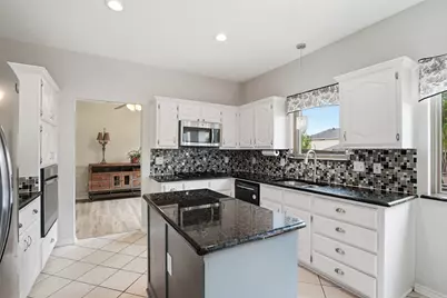 2010 Walnut Creek Trail, Garland, TX 75040 - Photo 12