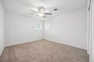 5805 Wedgmont Cir N, Fort Worth, TX 76133 - Photo 20