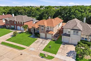 1136 Breezewood Dr, Lewisville, TX 75077 - Photo 6