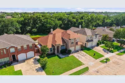 1136 Breezewood Drive, Lewisville, TX 75077 - Photo 8
