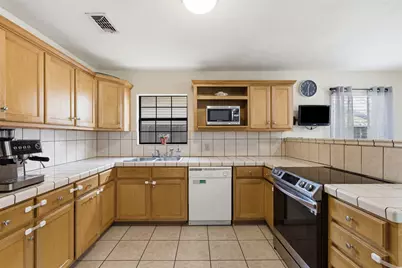 1505 Montclair Street, Arlington, TX 76015 - Photo 4