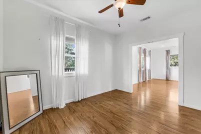 348 Barker Lane, Waco, TX 76705 - Photo 4