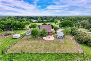 348 Barker Ln, Waco, TX 76705 - Photo 36
