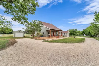 348 Barker Lane, Waco, TX 76705 - Photo 2