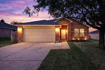 321 Briar Oaks Drive, Royse City, TX 75189 - Photo 1