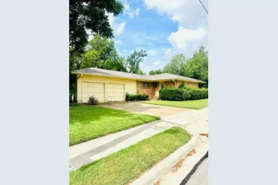 1326 E Sherman Drive, Denton, TX 76209 - Photo 12