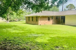 1326 E Sherman Dr, Denton, TX 76209 - Photo 8