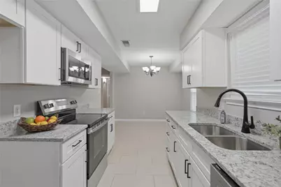 4723 Crest Drive, Arlington, TX 76017 - Photo 14