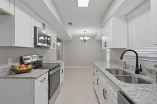 4723 Crest Dr, Arlington, TX 76017 - Photo 14