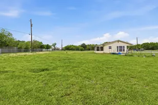 1409 Harrell Ave, Cisco, TX 76437 - Photo 20