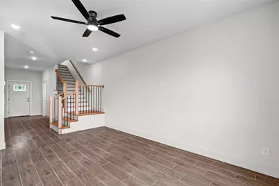 702 Perkins Court, Granbury, TX 76048 - Photo 22